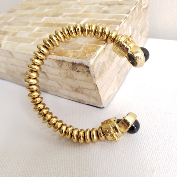 Chunky Vintage Yellow Goldtone Disc Cuff Bracelet w Black Glass Cabochons - Picture 13 of 16